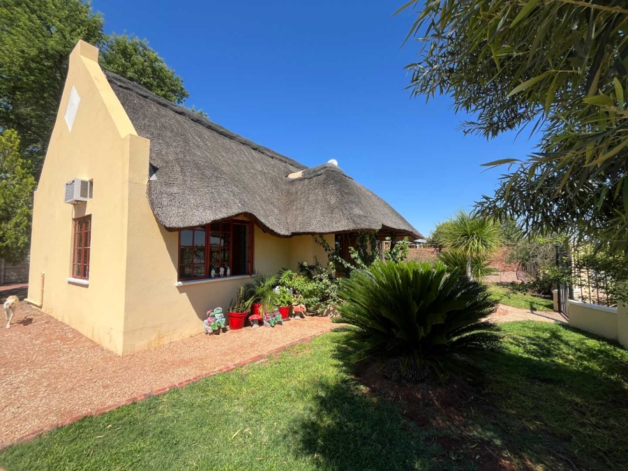 3 Bedroom Property for Sale in Blydeville Northern Cape